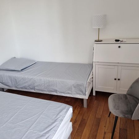 Face Chateau St Germain En Laye, Appartement 4 A 6 Personnes, 23 Min De Paris Champs-Elysees 圣日耳曼昂莱 外观 照片