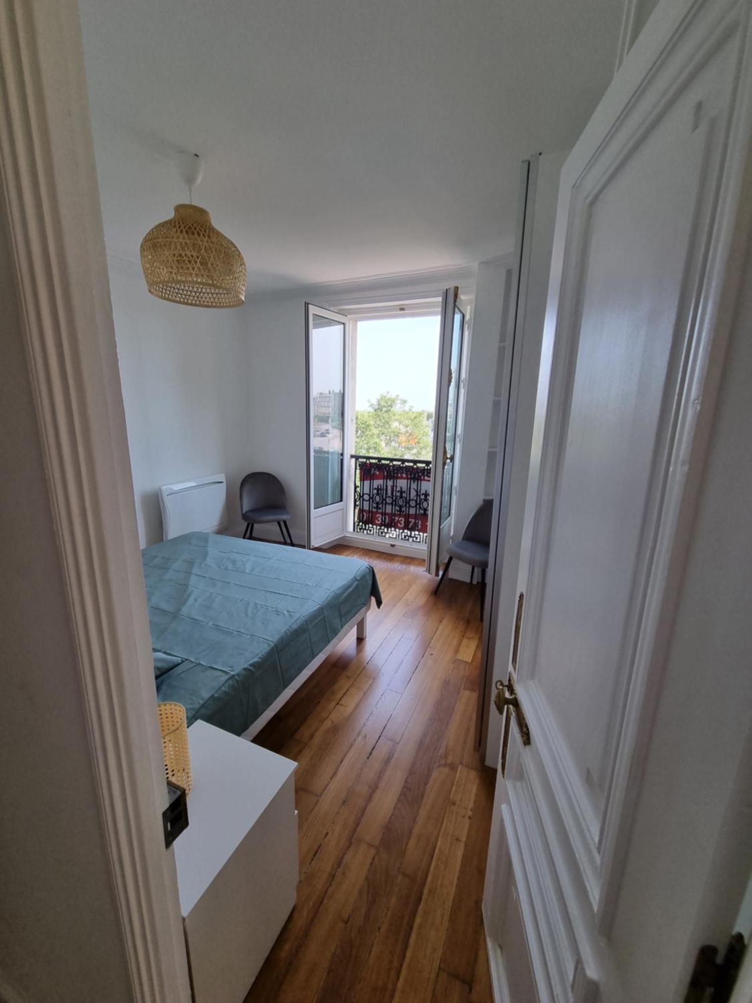 Face Chateau St Germain En Laye, Appartement 4 A 6 Personnes, 23 Min De Paris Champs-Elysees 圣日耳曼昂莱 外观 照片